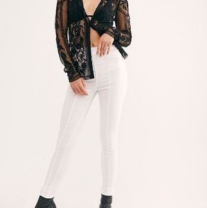 NWT Free People Feel Alright Skinny Jeans